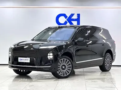 Nio ES8