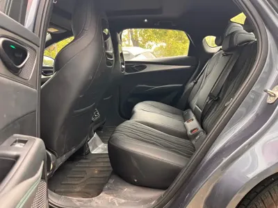 BYD 海豹06