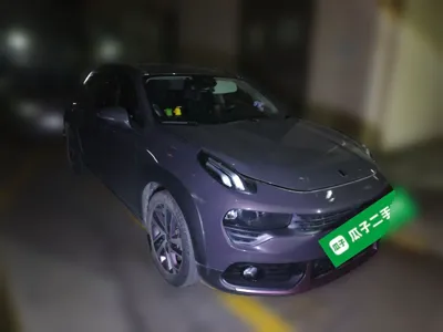 Lynk & Co 02