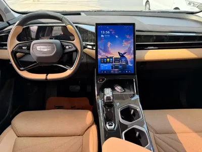 Geely Boyue L