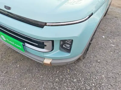 Geely ICON