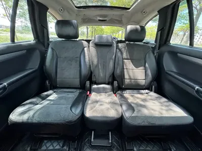 Mercedes-Benz R-Class