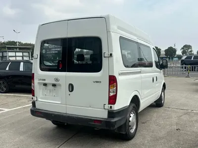 大通 V80