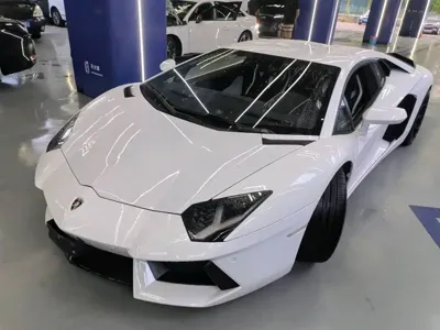 Lamborghini Aventador