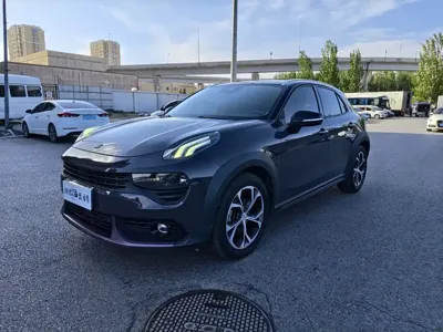 Lynk & Co 02