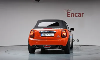 MINI Cooper Convertible
