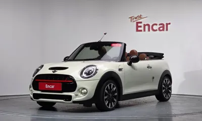 MINI Cooper Convertible