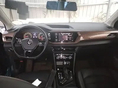 Volkswagen Tharu