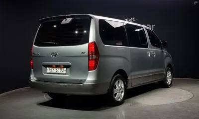 Hyundai Starex
