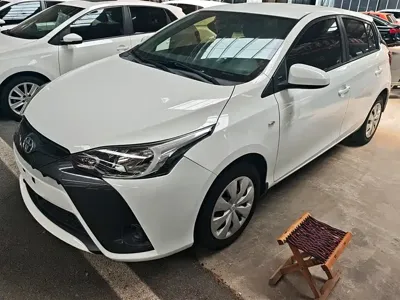 Toyota Yaris L