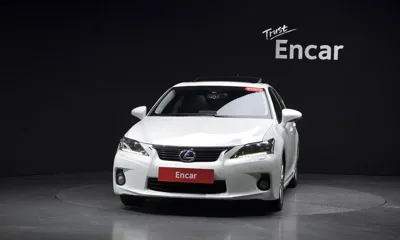 Lexus CT200h