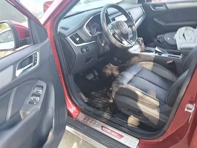 Roewe RX5