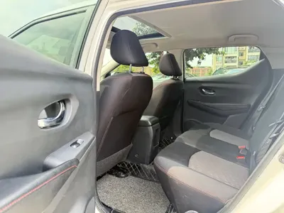 Nissan Bluebird