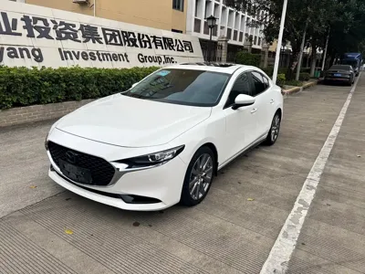 Mazda 3 Axela