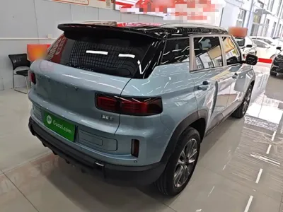 Geely ICON