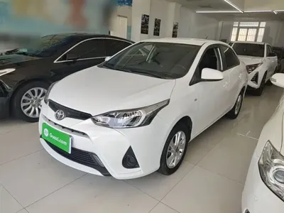 Toyota Yaris L