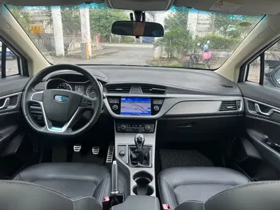 Geely Emgrand GS