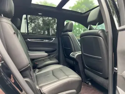 Cadillac XT6