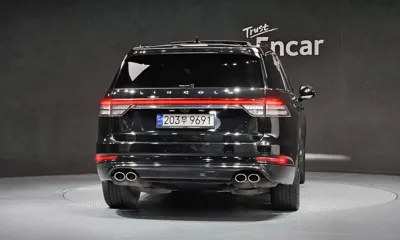 Lincoln Aviator