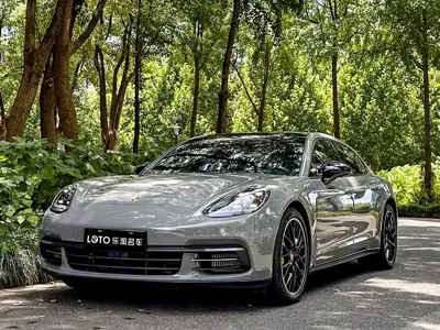 Porsche Panamera Hybrid