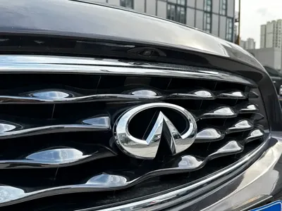 Infiniti FX