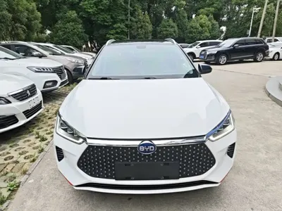BYD e2