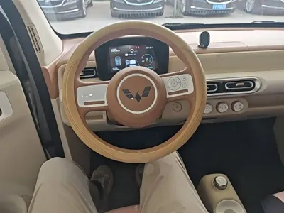 Wuling MINIEV