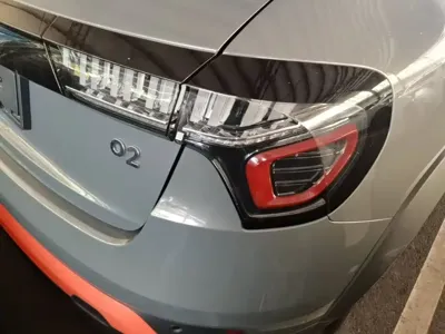 Lynk & Co 02