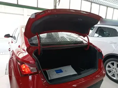 MG MG GT