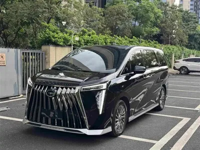 GAC Motor Trumpchi M8