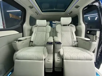 Volvo EM90