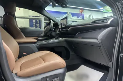 Toyota Granvia