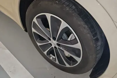 Hima Luxeed R7