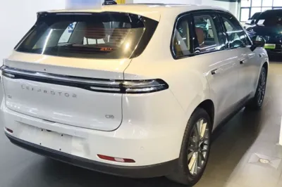 Leapmotor C10