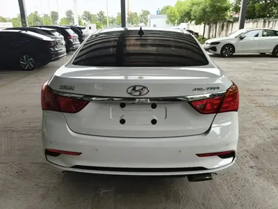 Hyundai Mistra