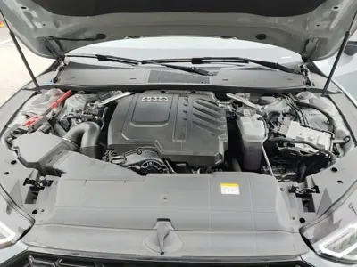 Audi A7L