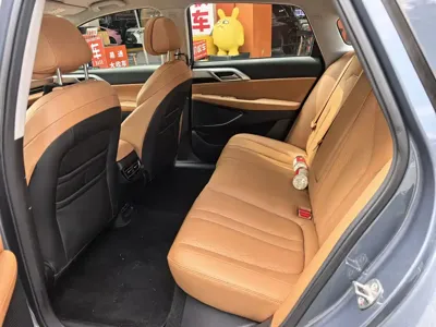 Xpeng P5