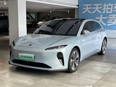 Nio ET5T