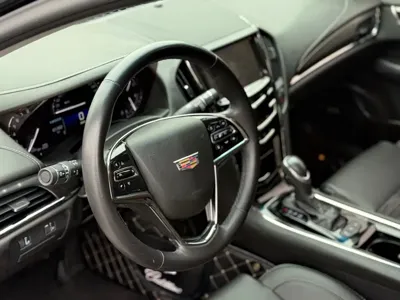 Cadillac ATS-L