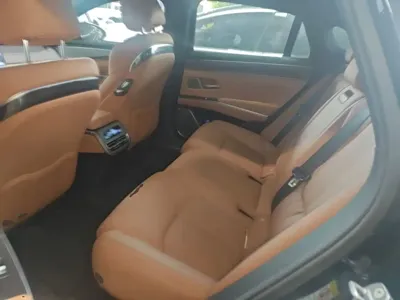 BYD 汉L