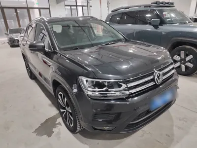 Volkswagen Tharu