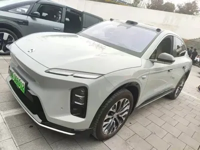 Nio EC6