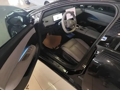 Nissan N7
