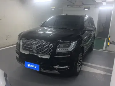 Lincoln Navigator