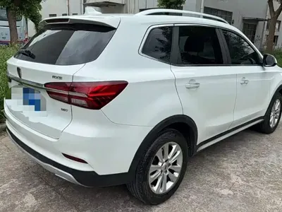 Roewe RX5