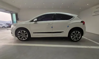 Citroen-DS DS4