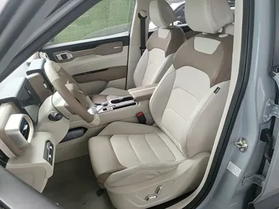Geely ICON