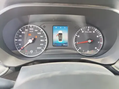 Roewe i5