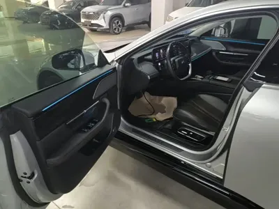 Xpeng P7