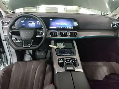 Chery Tiggo 9 C-DM